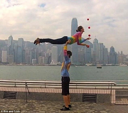 反重力美女成網紅