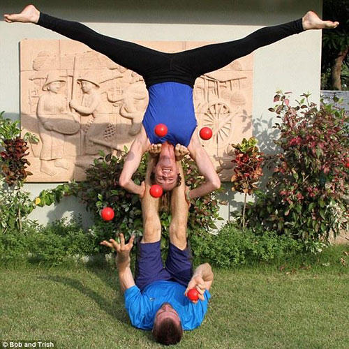 反重力美女成網紅