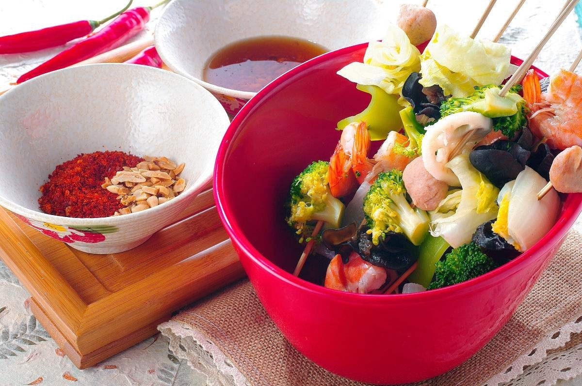 麻辣燙米線燒烤如何翻譯？有國(guó)家標(biāo)準(zhǔn)啦！