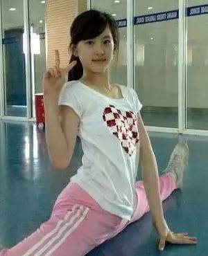 美少女高考577分 因有特長(zhǎng)北大要降219分錄取