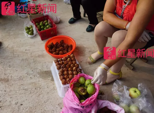 文玩核桃遇冷由幾萬一對降到5元沒人要？商戶否認(rèn)