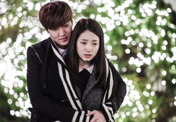 從李敏鎬到李棟旭，再次分手的“男神收割機”裴秀智被嘲太花心？