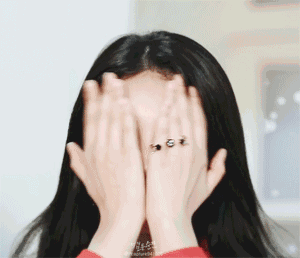 從李敏鎬到李棟旭，再次分手的“男神收割機”裴秀智被嘲太花心？