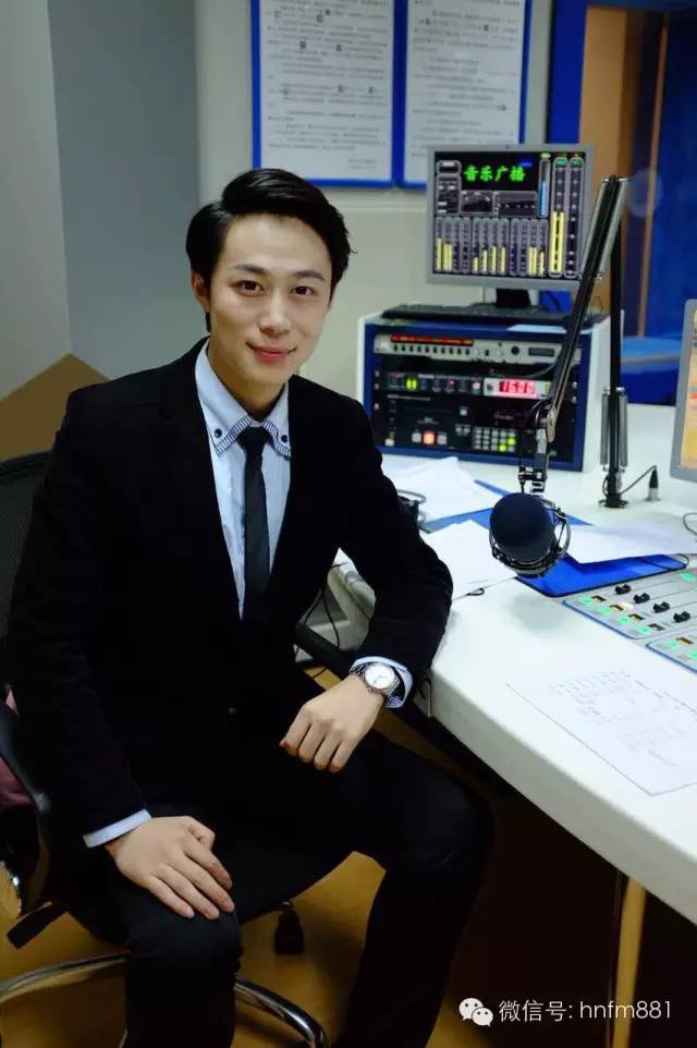 以及我們881的小鮮肉 — 思嘉??！