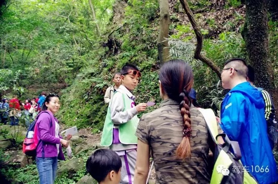 看我這小隊(duì)長(zhǎng)，合格嗎？