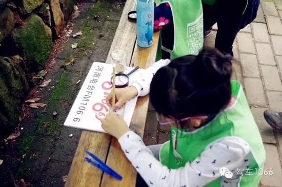 寶貝，爸爸媽媽一直在身后看你認(rèn)真完成任務(wù)！我的女兒棒棒噠！