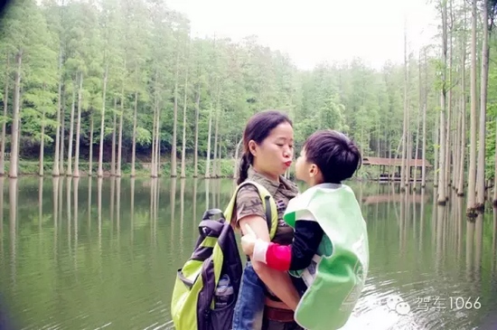 好暖心的畫(huà)面！