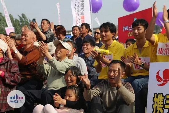 看你們的表情就知道，你們?cè)谙?，再來一段? oldsrc=