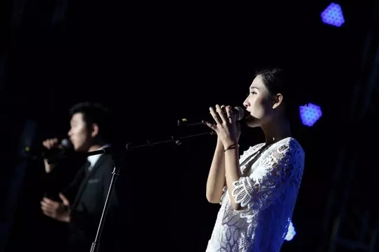 鄭強(qiáng)、劉曉靜《你最珍貴》