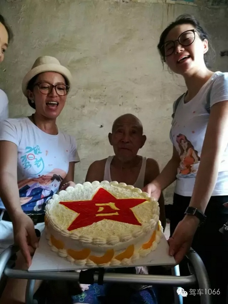 哦，老兵有譜，老兵心里敞亮著吶……