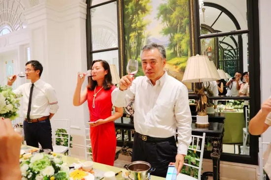 談得盡興，也要吃得開(kāi)心。