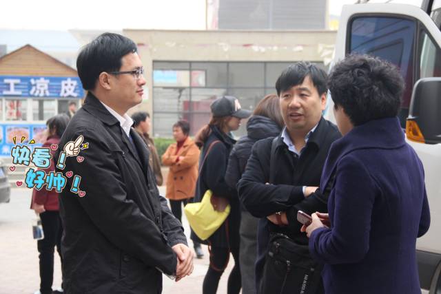 大BOSS徐紅曉總監(jiān)坐鎮(zhèn)，多方協(xié)調(diào)，HOLD住全場！