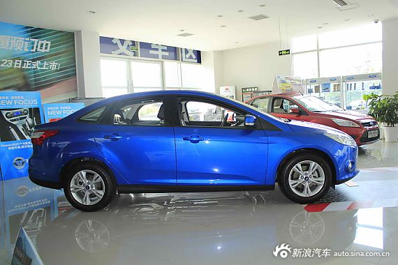 　?？怂箖蓭?jīng)典1.8MT 時尚型