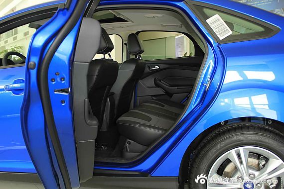 　?？怂箖蓭?jīng)典1.8MT 時尚型