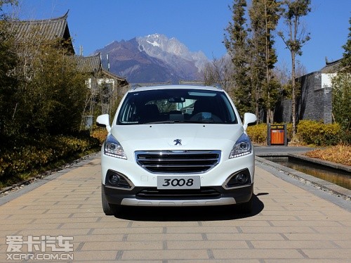 東風(fēng)標(biāo)致2013款標(biāo)致3008 東風(fēng)標(biāo)致2013款標(biāo)致3008