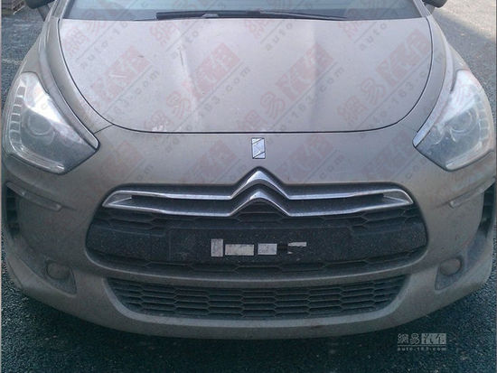 預(yù)計(jì)售25-30萬(wàn)元 國(guó)產(chǎn)版DS5無(wú)偽諜照曝光