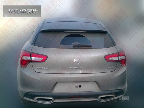 預(yù)計(jì)售25-30萬(wàn)元 國(guó)產(chǎn)版DS5無(wú)偽諜照曝光