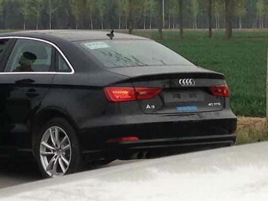 三廂奧迪A3國(guó)內(nèi)測(cè)試車