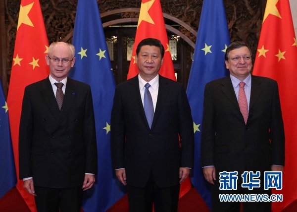 習近平會見歐洲理事會主席范龍佩和歐盟委員會主席巴羅佐。新華社記者 龐興雷 攝