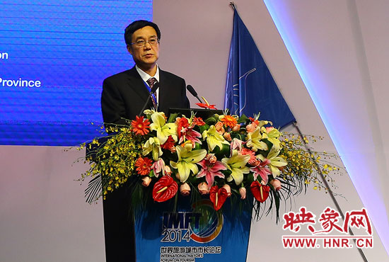 鄭州航空港區(qū)管委會(huì)主任張延明。