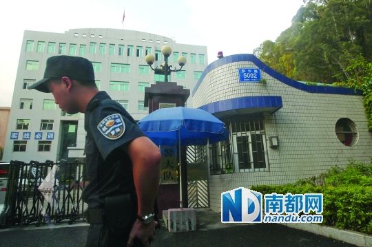 　中標(biāo)的美發(fā)公司注冊(cè)地點(diǎn)就在羅湖公安分局巡警大隊(duì)里面。