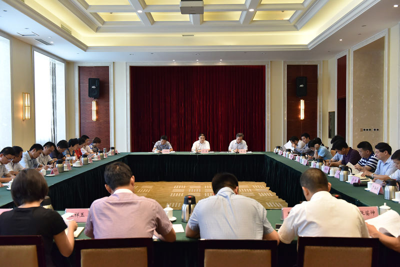 河南省委網(wǎng)信辦組織召開(kāi)全省網(wǎng)絡(luò)輿情工作座談會(huì)