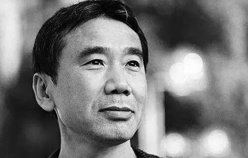 但賠率并非完全靠蒙。比如在2012年，Ladbrokes就成功壓中莫言獲獎。而去年得主阿列克謝耶維奇，在諾獎公布前一周反超村上春樹位列賠率榜首位。