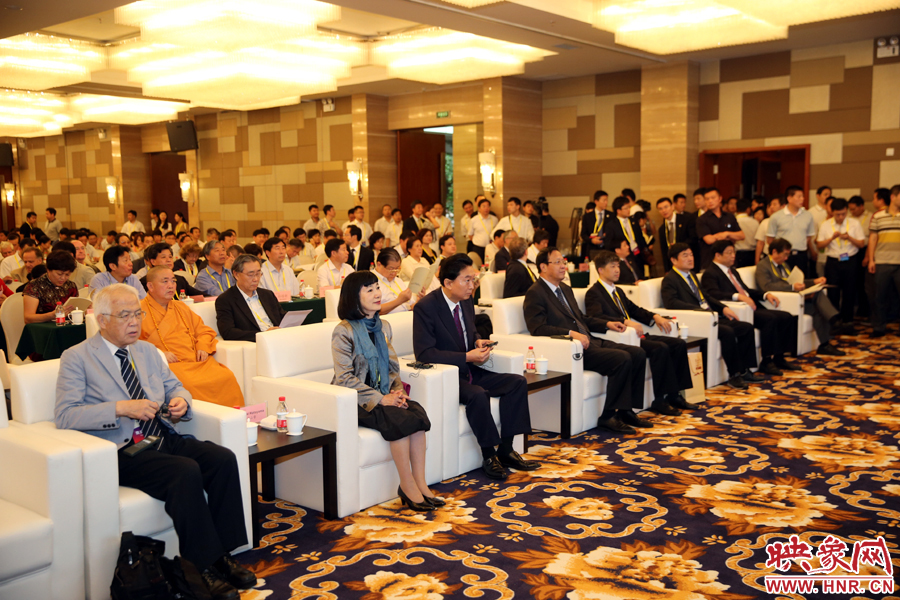 重要嘉賓、著名學(xué)者云集嵩山論壇。