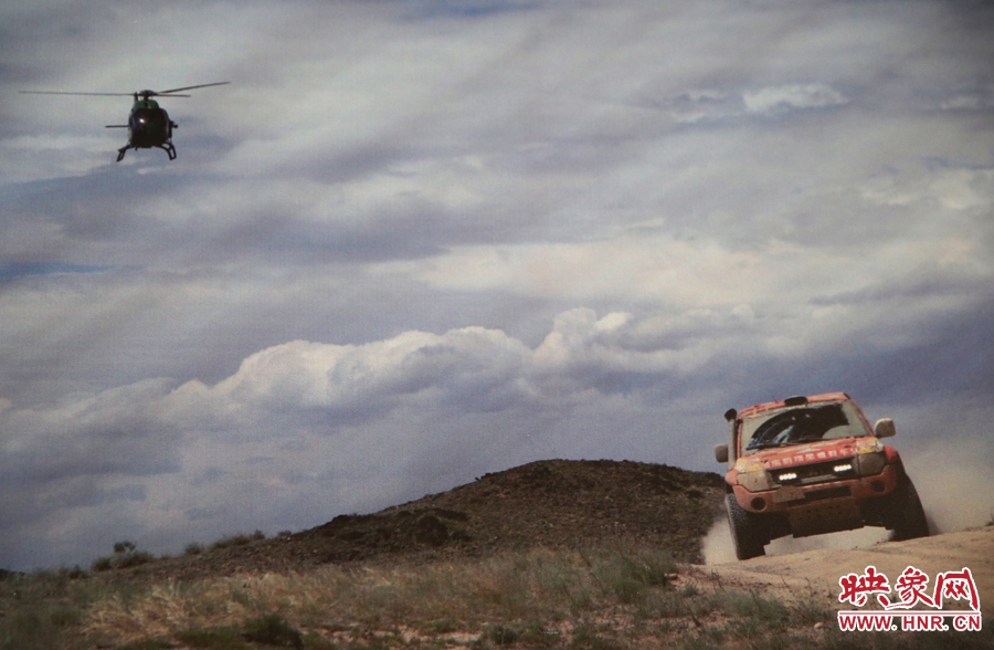 賽車的世界、更是男人的世界。圖為部分參展攝影作品。