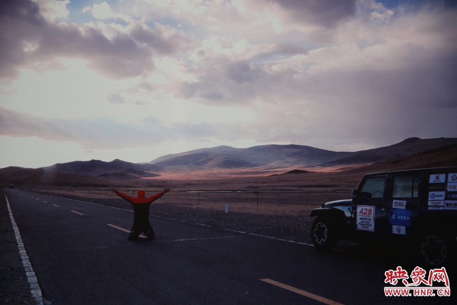 賽車的世界、更是男人的世界。圖為部分參展攝影作品。