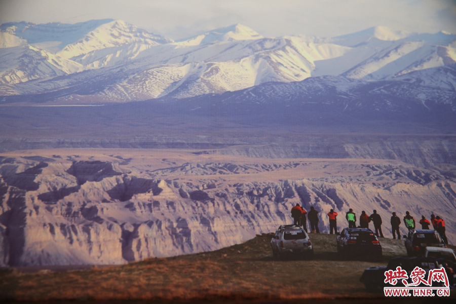 賽車的世界、更是男人的世界。圖為部分參展攝影作品。
