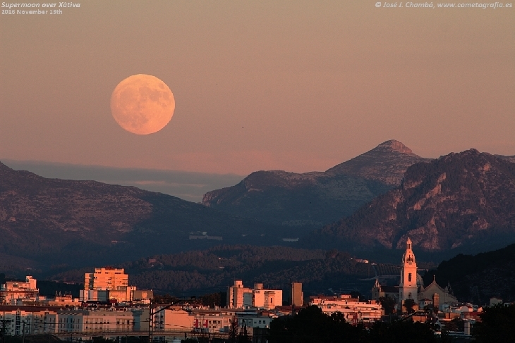 68年來最大！今晚夜空上演超級(jí)月亮