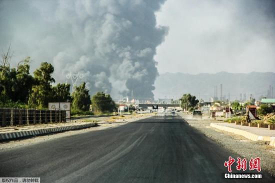 伊拉克極端分子占領(lǐng)多個城鎮(zhèn) 20萬人被迫逃離家園