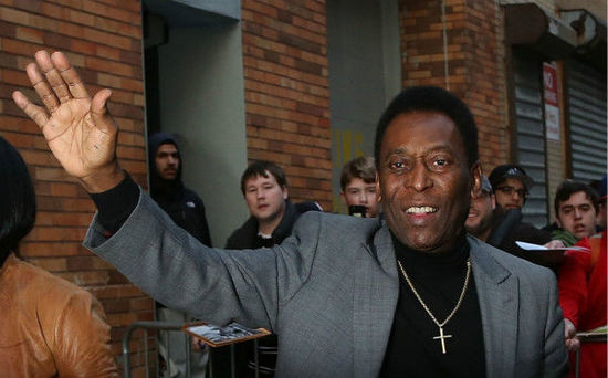 11月以來，球王貝利二度入院治療引發(fā)關(guān)注，這位巴西足球巨星還被傳出病情加重的消息。 CFP