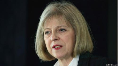 特雷莎·梅有關(guān)海外留學生的移民政策遭到猛烈批評。