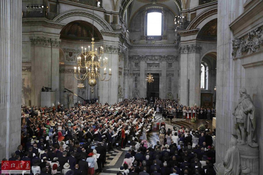 英國女王90大壽現(xiàn)場(chǎng)。