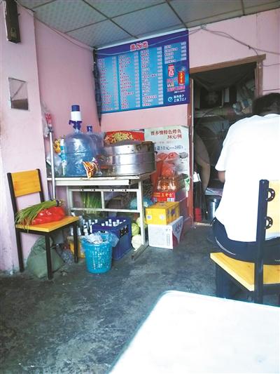 無照餐館入駐網(wǎng)絡(luò)訂餐平臺門檻低 監(jiān)管成難題 無照餐館入駐網(wǎng)絡(luò)訂餐平臺門檻低 監(jiān)管成難題