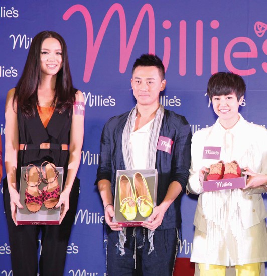 不過，跟世姐合影，也只是美不美，美多少的問題。