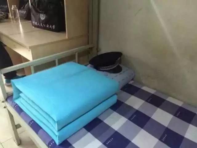 這個學(xué)校的男生宿舍火了！女同學(xué)都喊著要嫁