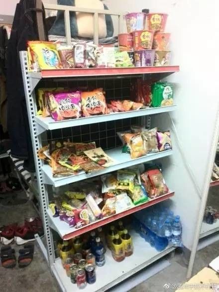 這個學(xué)校的男生宿舍火了！女同學(xué)都喊著要嫁