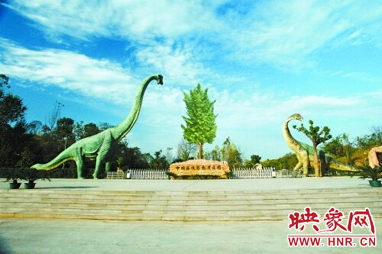 美不勝收 爬山、游園、賞奇觀（組圖）