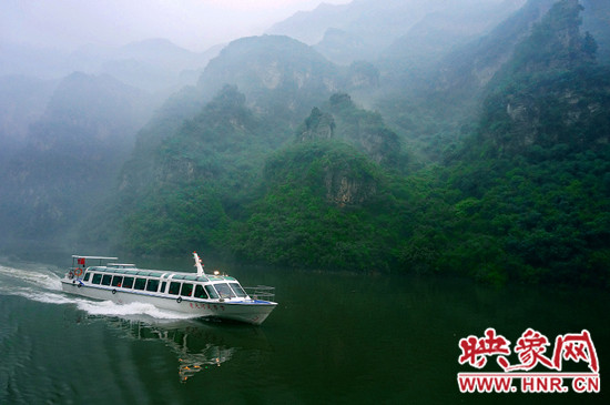 美不勝收 爬山、游園、賞奇觀（組圖）