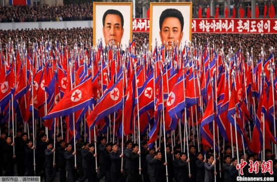 4月20日，包括軍人、公務(wù)員與平壤市民在內(nèi)的朝鮮各界民眾在金日成廣場(chǎng)集會(huì)，譴責(zé)并發(fā)誓要“消滅”韓國(guó)李