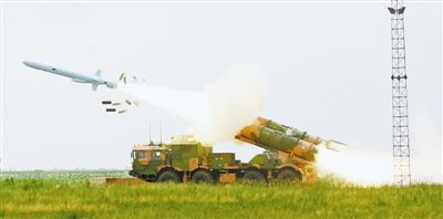 導(dǎo)彈發(fā)射。林曉營攝