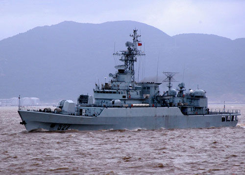 中國反艦導(dǎo)彈的發(fā)射，根本不需要所謂的“火控雷達(dá)照射”，而且3公里距離也明顯小于反艦導(dǎo)彈最小允許發(fā)射距離。（資料圖）