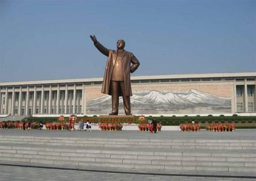 韓國稱或利用導彈對平壤等大城市的金日成、金正日銅像進行精密打擊