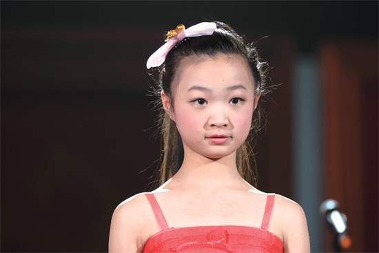 《開口就唱》新年歌會(huì)，百姓歌手唱享幸福