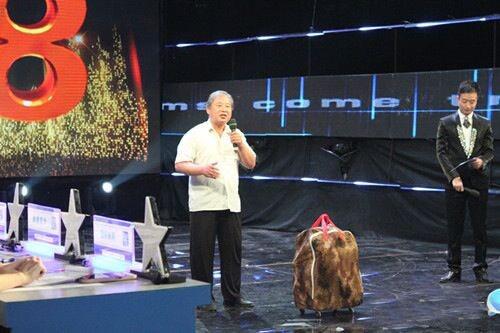 年近七旬創(chuàng)業(yè)老伯，這種創(chuàng)業(yè)精神你感動了嗎？